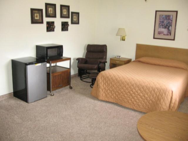Little Bear Motel Грийн Ривър Екстериор снимка