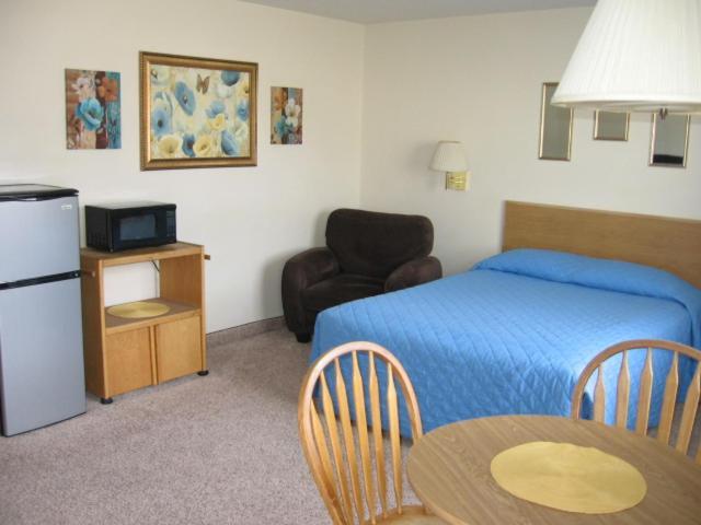 Little Bear Motel Грийн Ривър Екстериор снимка