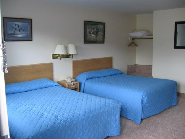 Little Bear Motel Грийн Ривър Екстериор снимка