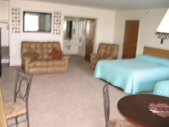 Little Bear Motel Грийн Ривър Екстериор снимка
